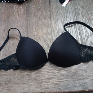 Intimissimi Black Lace Trim Bra